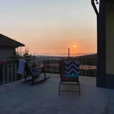 Apartment Atico Con Vistas Y Aparcamiento Gratuito