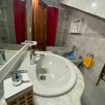 Atico Con Vistas Y Aparcamiento Gratuito Vigo